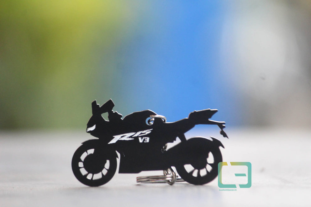 r15 keychains